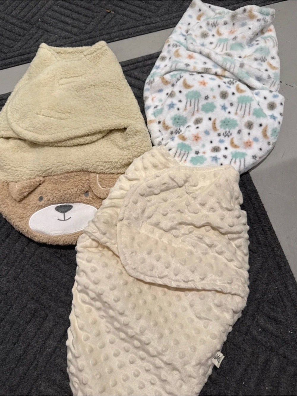 3 fleece Velcro swaddles never worn